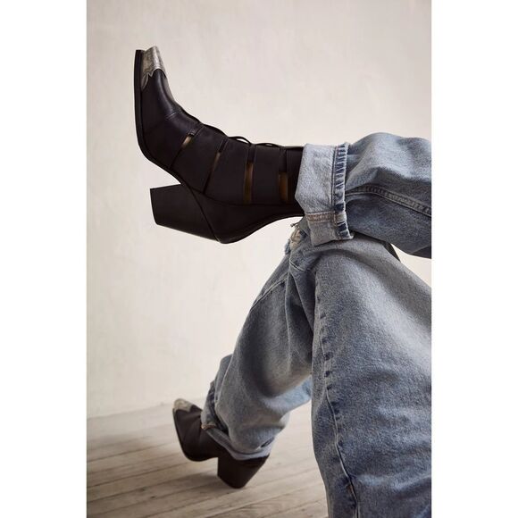 Free People FP Collection Brayden Fisherman Ankle Western Boots - Picture 7 of 10